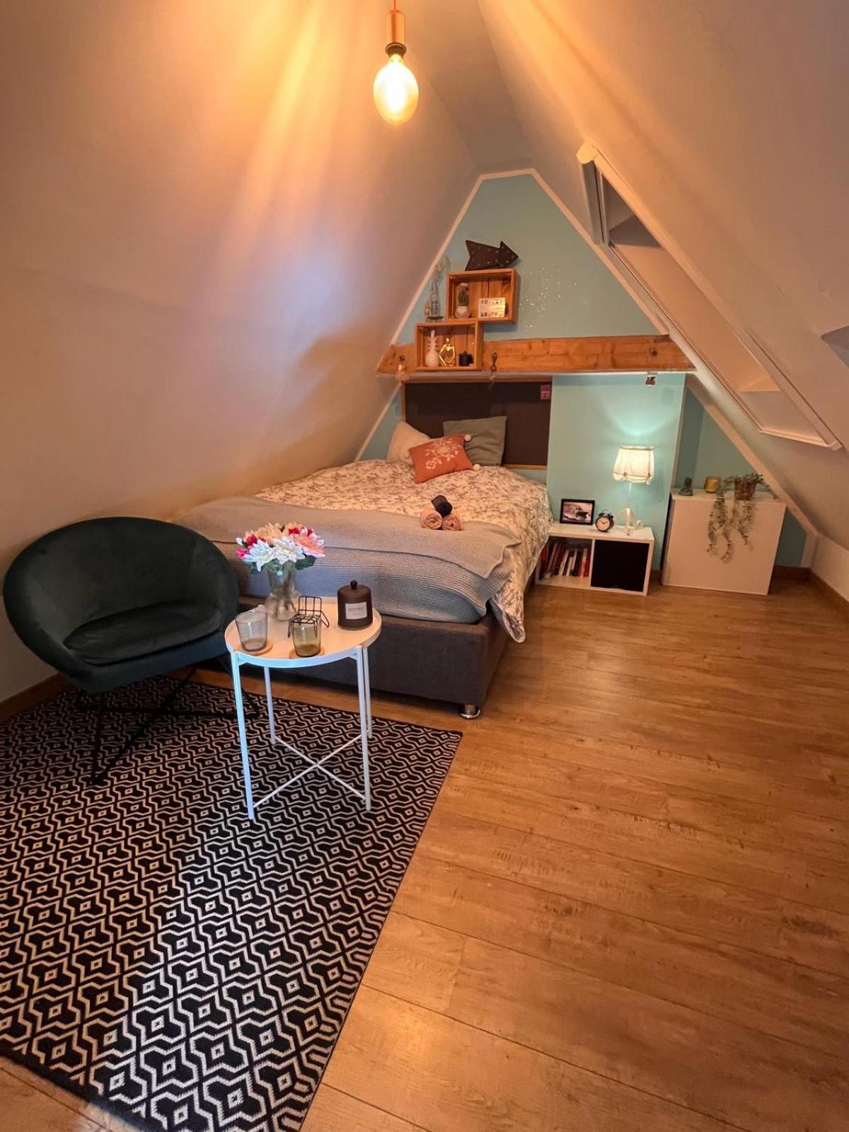 Chambre 2Eme Etage Avec Bureau, Wc Et Lavabo Prive, Au Calme En Impasse, Bourg 300M Et Bras De Mer 1Km! Appartement Crach Buitenkant foto